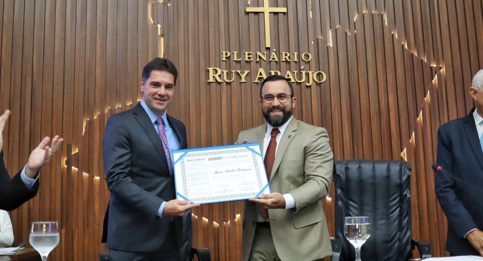 Entrega de título de cidadão do Amazonas