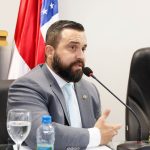 De autoria do Deputado Dr. George Lins, lei de prevenção à ambliopia nas escolas é sancionada no Amazonas