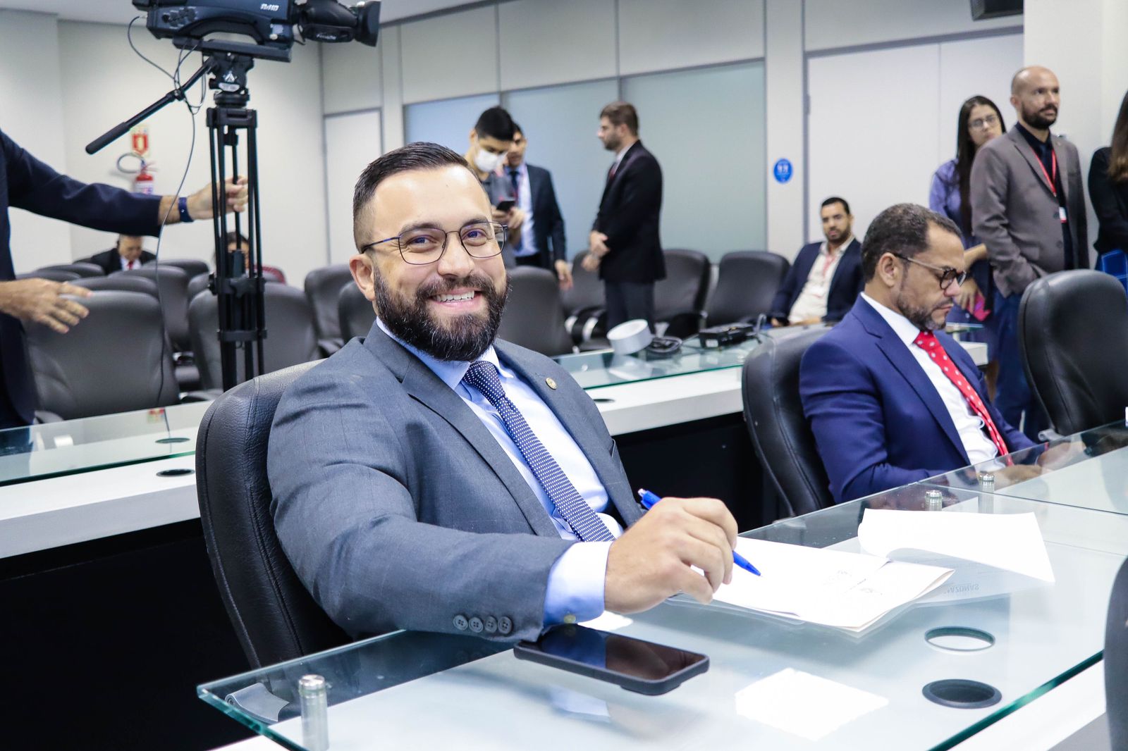 Projeto do Dr. George Lins propõe que cirurgião-dentista integre equipe multiprofissional em hospitais do Amazonas