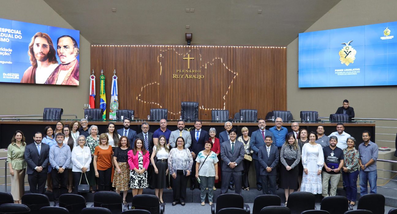 Sessão Especial do Dr. George Lins na Aleam Celebra Dia Estadual do Espiritismo
