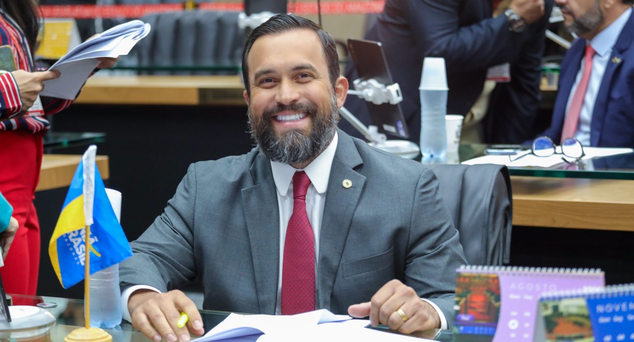 Projeto do deputado Dr. George Lins com foco na educação ambiental e sustentabilidade é aprovado na Aleam