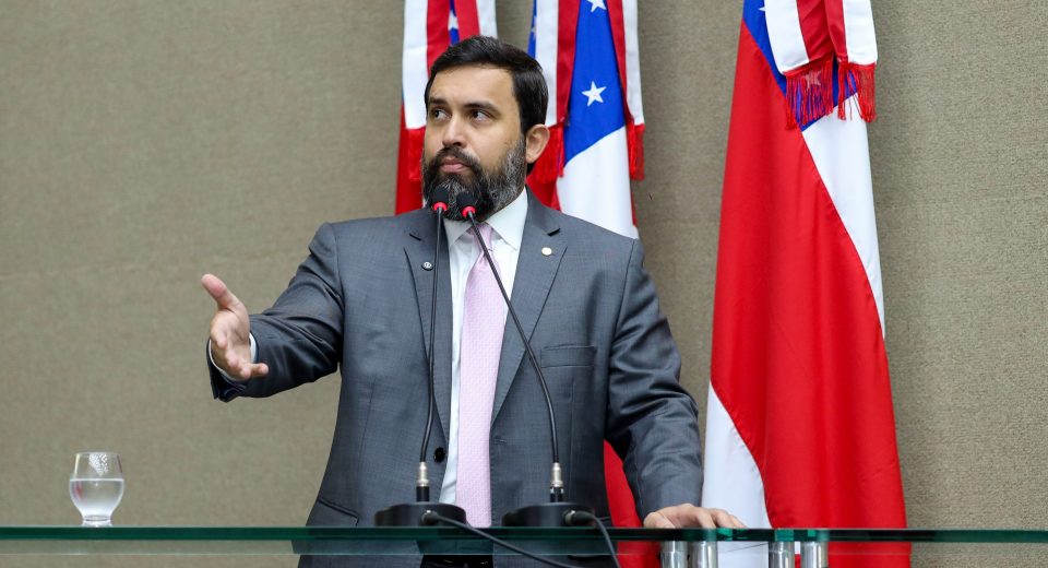 Dr. George Lins cobra reforço na segurança do Shopping Manauara após sequestro e crimes recentes