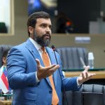 Aleam debate prevenção ao câncer do colo do útero em Cessão de Tempo do Dr. George Lins