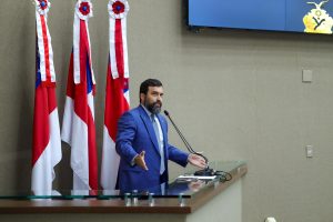 Dr. George Lins destaca novas maternidades no Alto Solimões e Médio Juruá e defende ampliação da saúde da mulher no interior